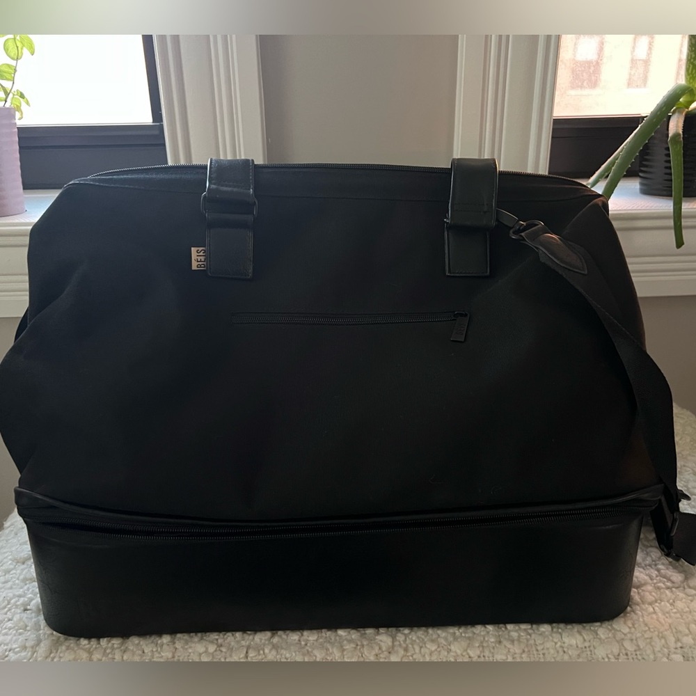 COPY - Beis The Weekender